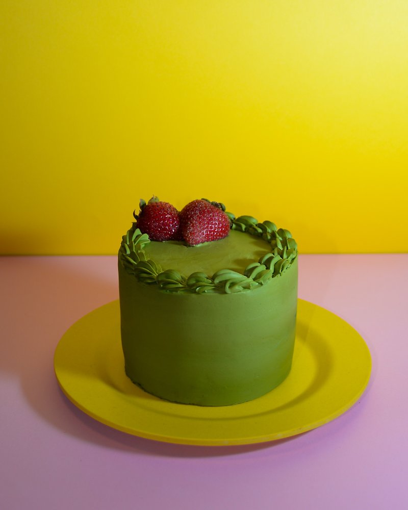 【in-store pickup】Vegan Matcha Strawberry Cake - Cake & Desserts - Fresh Ingredients Green