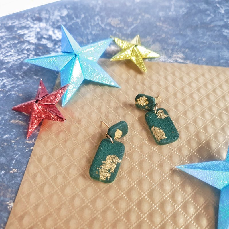 X'mas Go | Plain rectangular style (green) | Earrings/earrings - ต่างหู - ดินเผา 