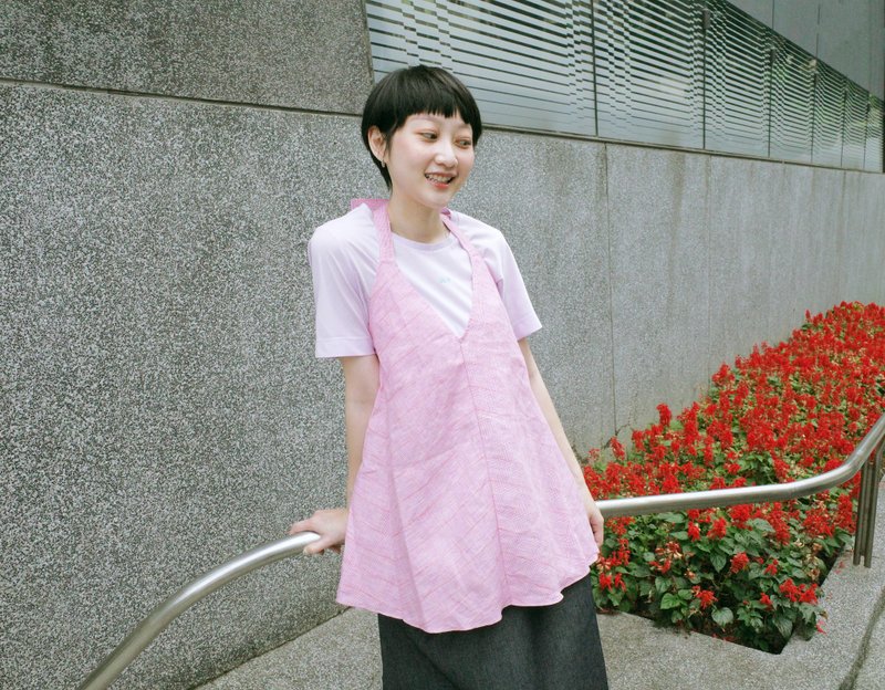 UUIN   _ 粉粉綁帶背心 - 女上衣/長袖上衣 - 棉．麻 粉紅色