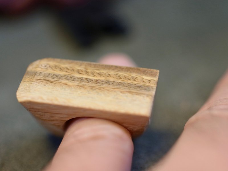 Forest Life Log Hand Carved Ring-Green Sandalwood - General Rings - Wood Green