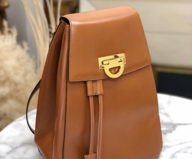 VintageShop solo ]CELINE horsebit leather backpack rucksack camel vintage  Old Celine ryjh2m - Shop solo-vintage Backpacks - Pinkoi