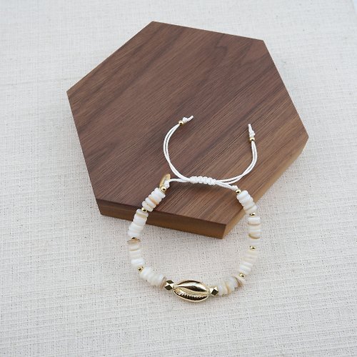 panne Chip shell and Sea shell Bracelet