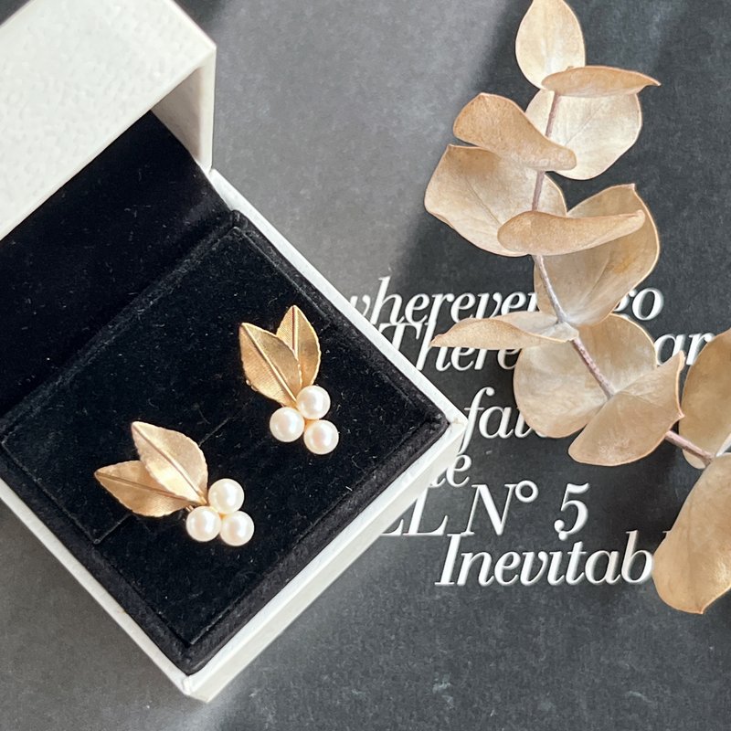 [KREMENTZ Gold Leaf Pearl 14K gold-filled earrings] Vintage American antique jewelry and old jewelry - ต่างหู - โลหะ 