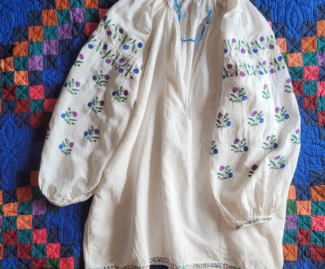 BajuTua / ヴィンテージ / 1940年代のウクライナの手縫い刺繍