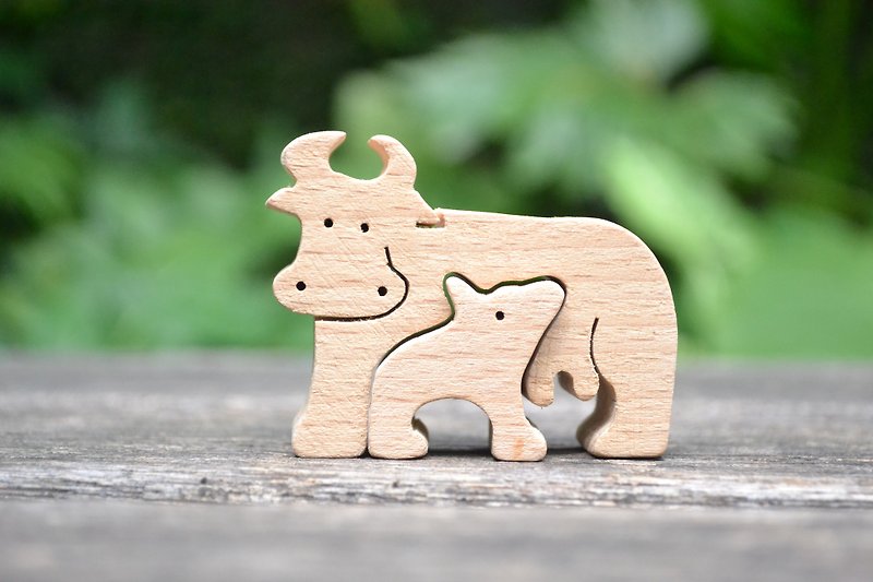 A calf with a bottomless stomach. handmade woodwork - Items for Display - Wood 