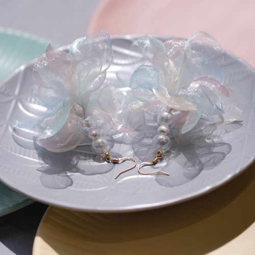 艸化工事 Maison du Corsage Jellyfish 水母輕透柔軟有型大花耳環