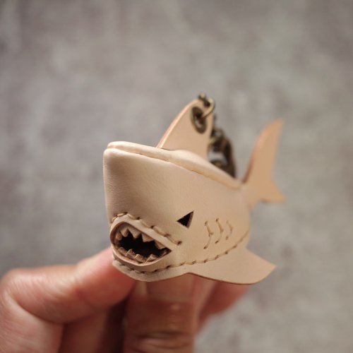 ONE+ 純手工製 迷你 原色 鯊魚 鑰匙圈 shark Key holder