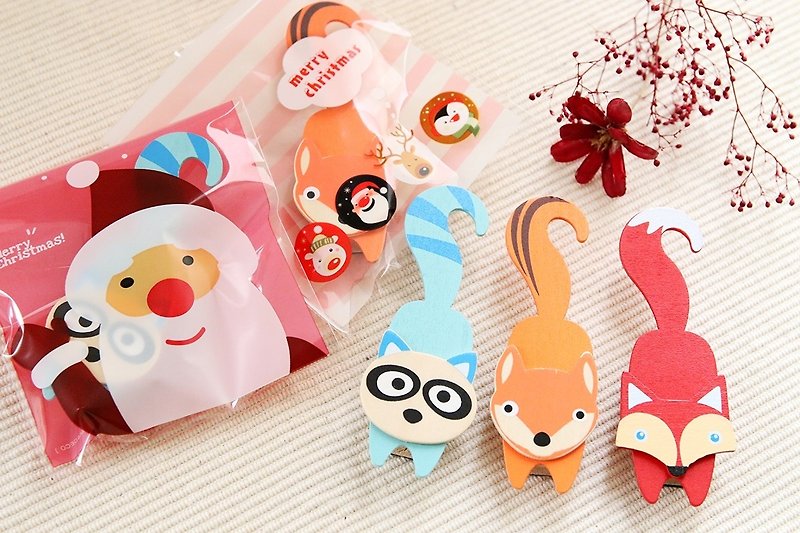【BUY1FREE1】Wooden animal  pins with magnet - fox  squirrel  lemur - Magnets - Wood 