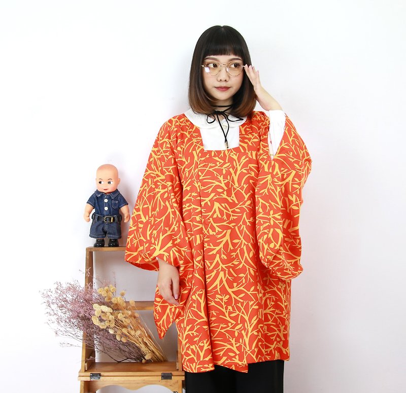 Back to Green - Japanese line back to orange yellow leaves vintage kimono - Women's Tops - Silk 