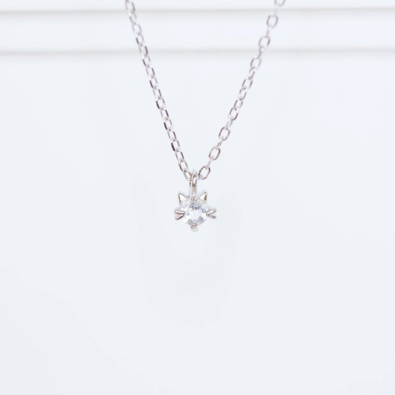 White crystal 925 sterling silver cat necklace - สร้อยคอ - คริสตัล สีเงิน