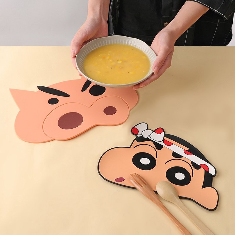 Crayon Shin-chan Silicone Insulating Mat-Crayon Shin-chan Fatty Zaemon Pot Mat Anti-slip Mat Placemat - Place Mats & Dining Décor - Silicone Multicolor