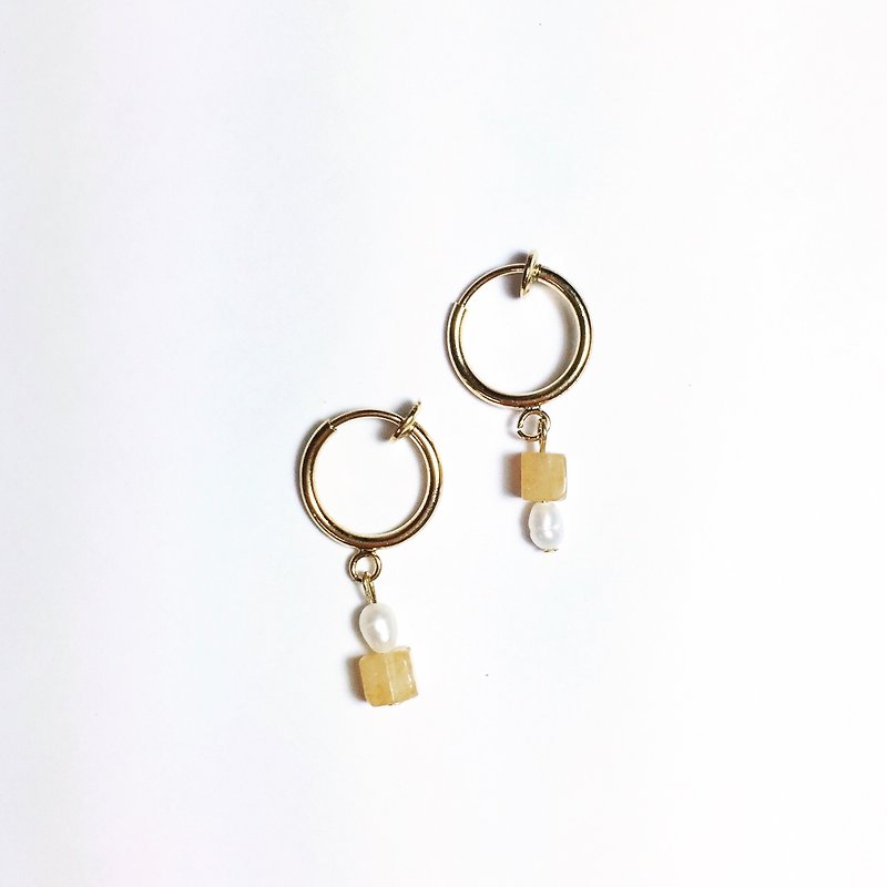 Sweet potato konjac needle holder earrings - ต่างหู - เครื่องเพชรพลอย สีเหลือง