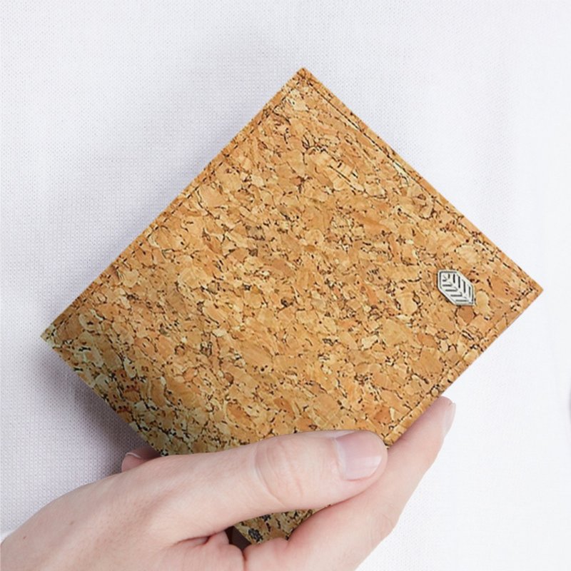 Oliver Wallet - Cork - Wallets - Plants & Flowers Khaki