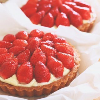 マスカルポーネストロベリータワー[季節]
