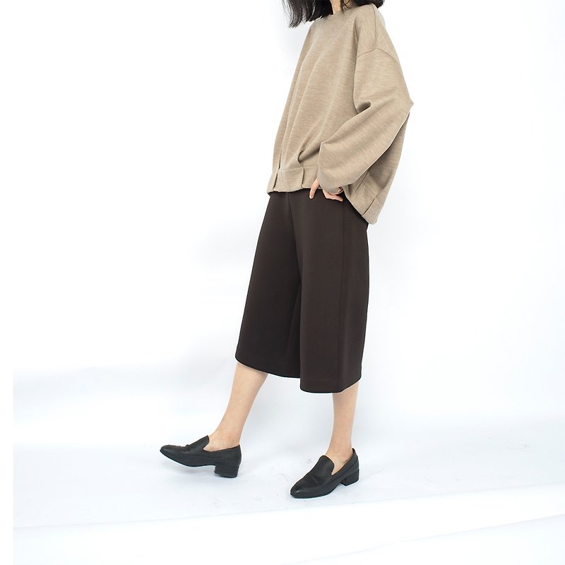 Gao fruit GAOGUO original design women's 17 sports and leisure hedging loose long-sleeved round neck sweater t-shirt tops - Women's Tops - Wool Khaki