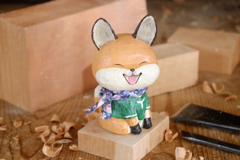 I want to be a room wood carving animal _ sitting small fox (log hand carved) - Stuffed Dolls & Figurines - Wood Orange