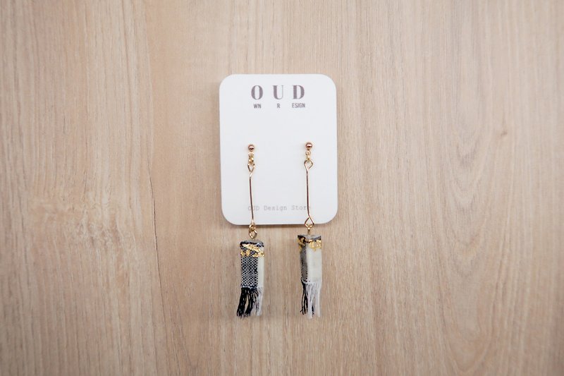 OUD Original. Handmade. 14K gf. Linen Plaid Tassel Drop Earring/Clip-on - ต่างหู - ลินิน 
