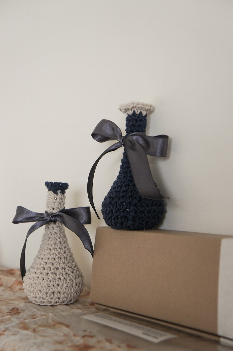 Stone Mini Vase Diffuser - Fragrances - Cotton & Hemp White