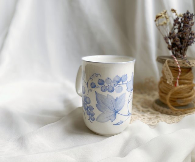 HOHCNA Floral Tea Pot & Tea Cup Set, Classic Blue