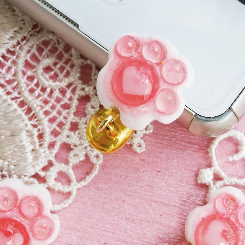 Jelly marshmallow cat meatballs - phone plug and down hole section - Other - Other Materials Pink