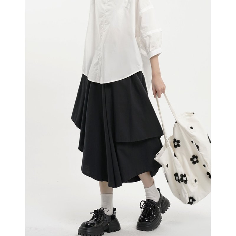 Irregular design Mid length skirt High waisted Solid color - กระโปรง - ผ้าฝ้าย/ผ้าลินิน สีดำ