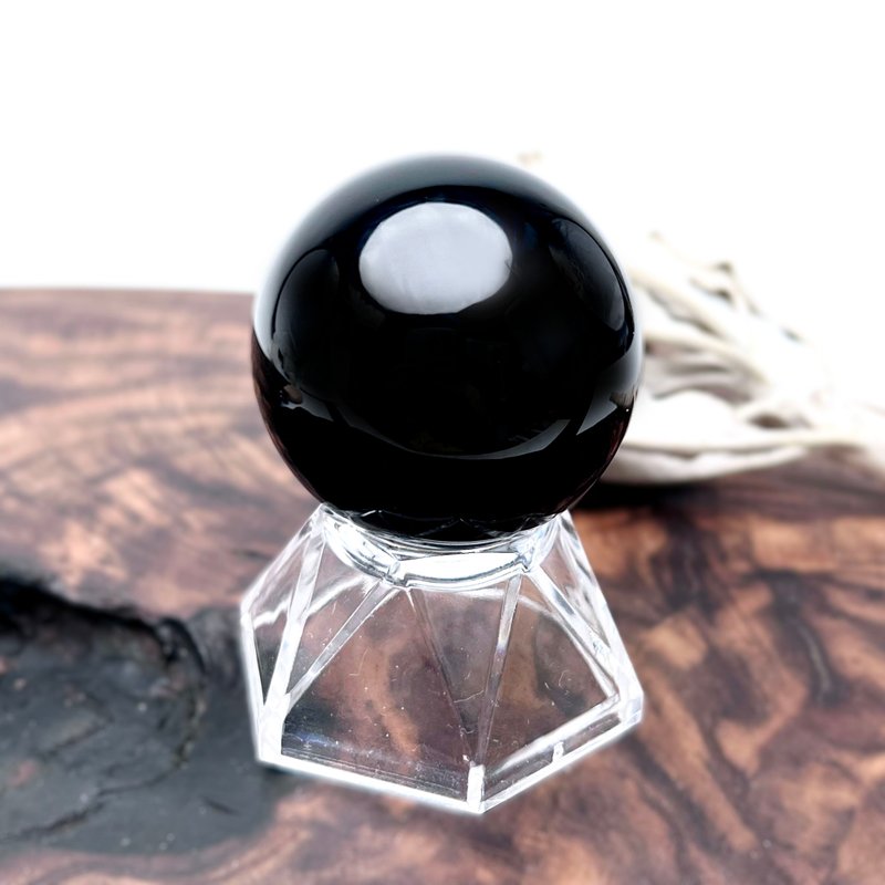 墨宸。礦石球 擺件 療癒 淨化負能量 避邪 l 黑曜石球 l - 擺飾/家飾品 - 水晶 黑色