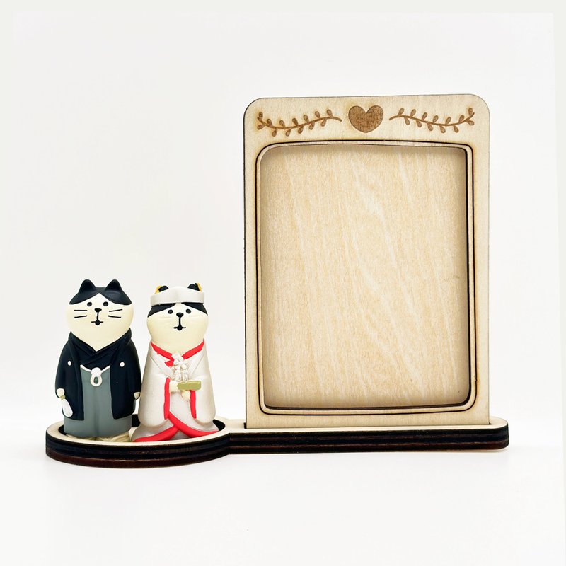 Special photo frame with cat ornaments - Items for Display - Cork & Pine Wood 