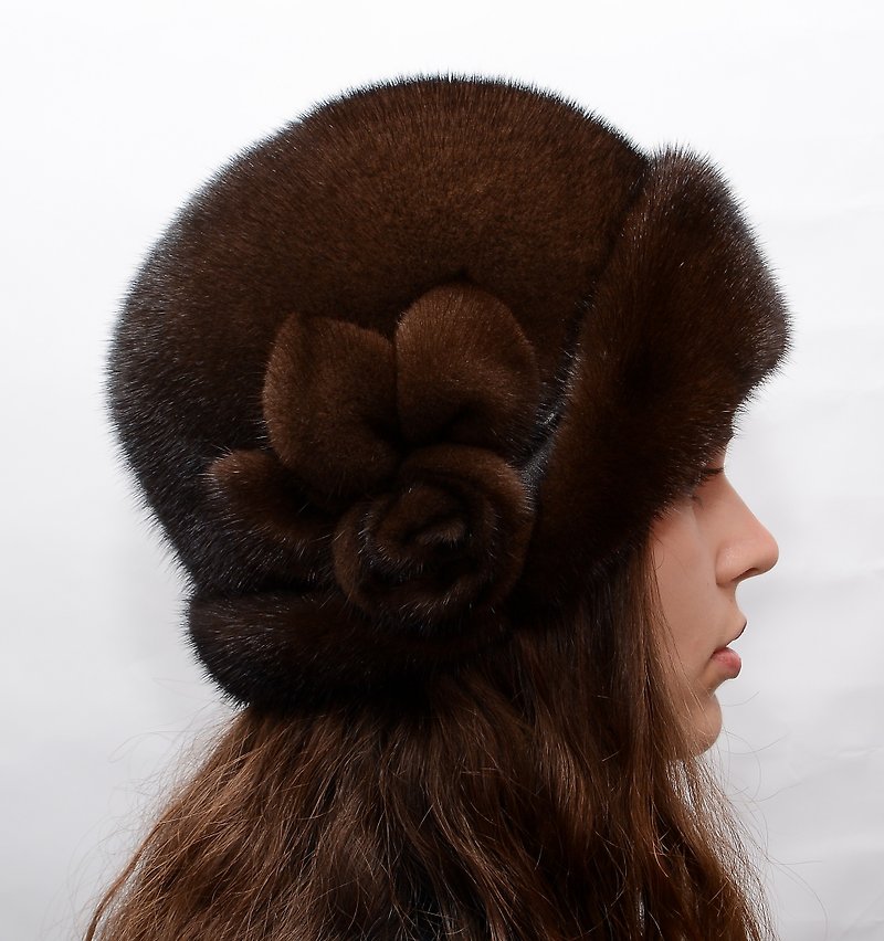 Women's Fashion Fur Hat Made Of Real Mink Fur, Handmade Fur Bucket Hat - 帽子 - 其他材質 咖啡色