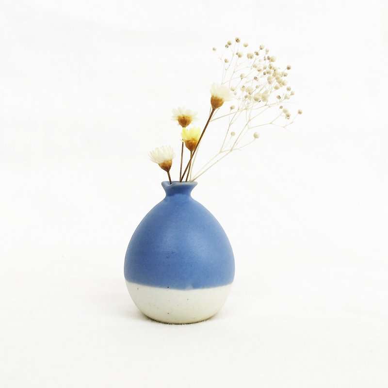 Handmade ceramic Mini Vase -Light Blue Violet - Plants - Pottery Purple