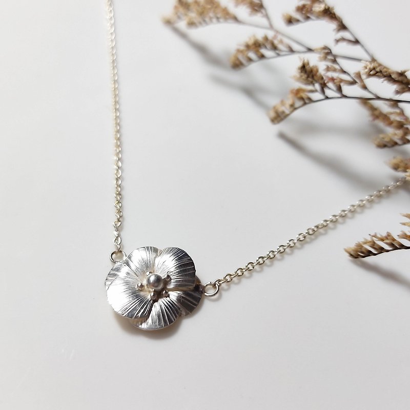 │Flower Ornaments Series-Mountain Lotus│Mountain Lotus Sterling Silver Necklace•Silver Jewelry - Necklaces - Sterling Silver 