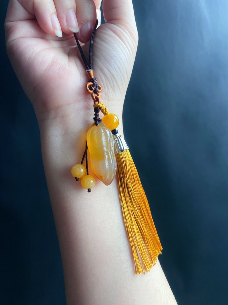 天然瑪瑙 花生 發生好事 Lucky up 包掛 吊飾 禮物 長輩禮 - 項鍊 - 水晶 黃色