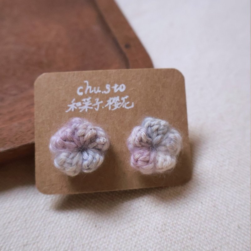 限定款-和菓子 櫻花耳環04/夢漸層/低敏材質 - 耳環/耳夾/耳骨夾 - 棉．麻 藍色