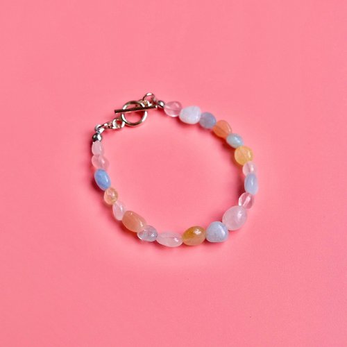 daintyme Bracelet Lamour bracelet • Beaded Bracelet Handmade in Beryl Healing Stones