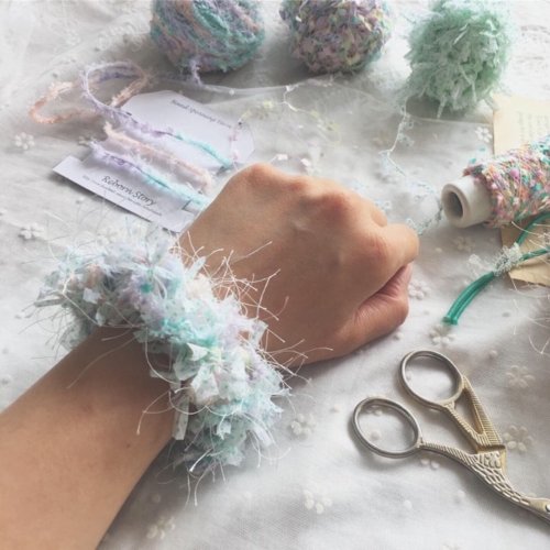 DIY Handmade] Crochet Hair Tie-Thread Change and Addition and Subtraction  Needle-Material Kit- - Shop lazi Knitting, Embroidery, Felted Wool & Sewing  - Pinkoi