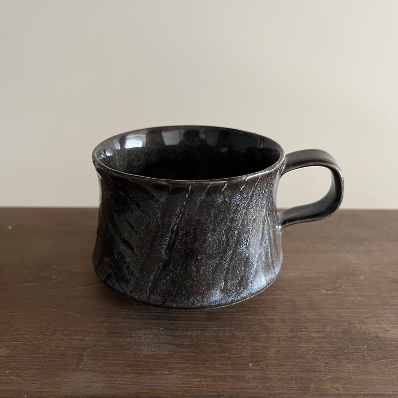 あや織りカップ - 花瓶・植木鉢 - 陶器 