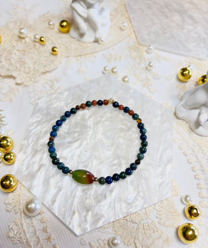 Phoenix Dance Emerald Crystal Bracelet - สร้อยข้อมือ - เครื่องเพชรพลอย สีเขียว