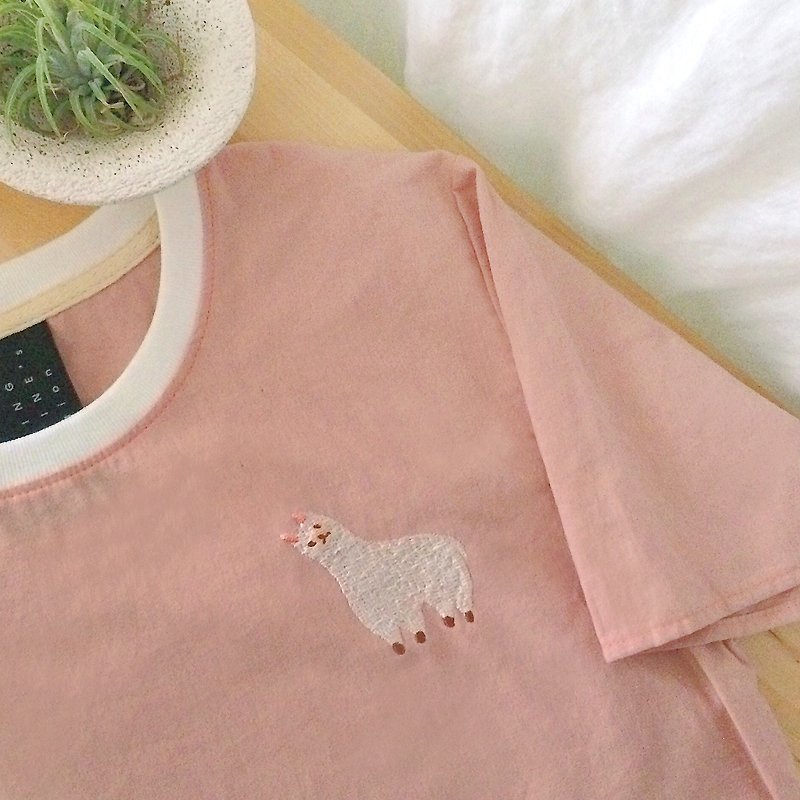 Alpaca - Embroidery / Vintage Pink  // Short sleeve Top / Shirt - Women's Tops - Cotton & Hemp Pink