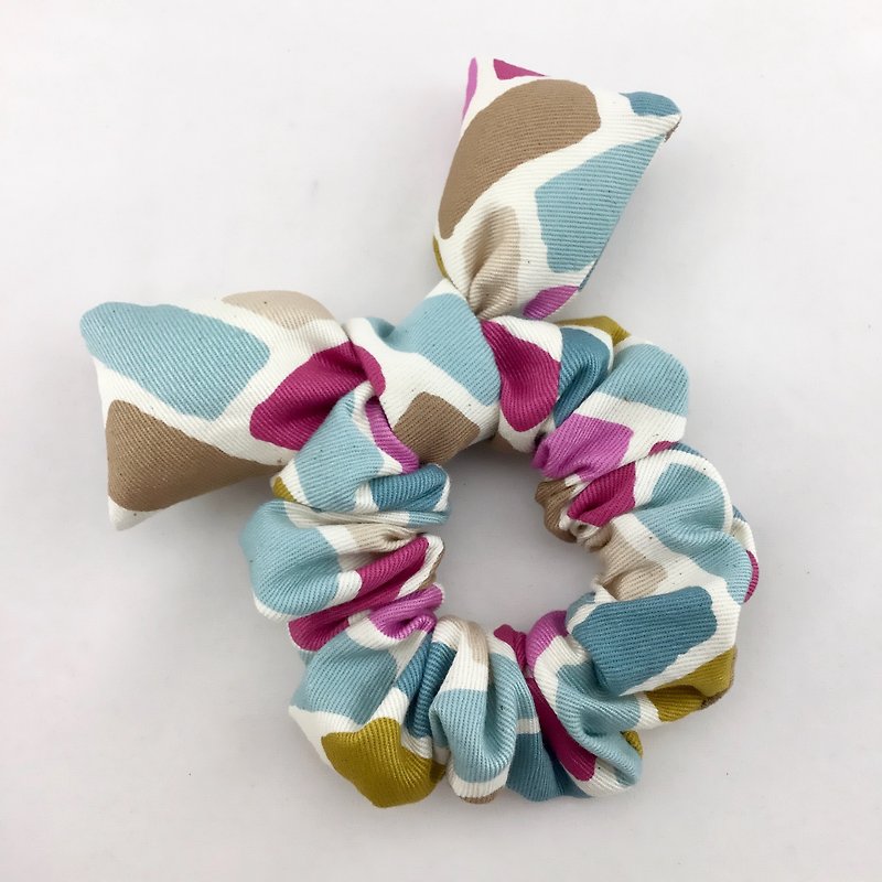 繽紛方塊甜甜圈蝴蝶髮束---加上蝴蝶翅膀，可愛破表 - 髮飾 - 棉．麻 