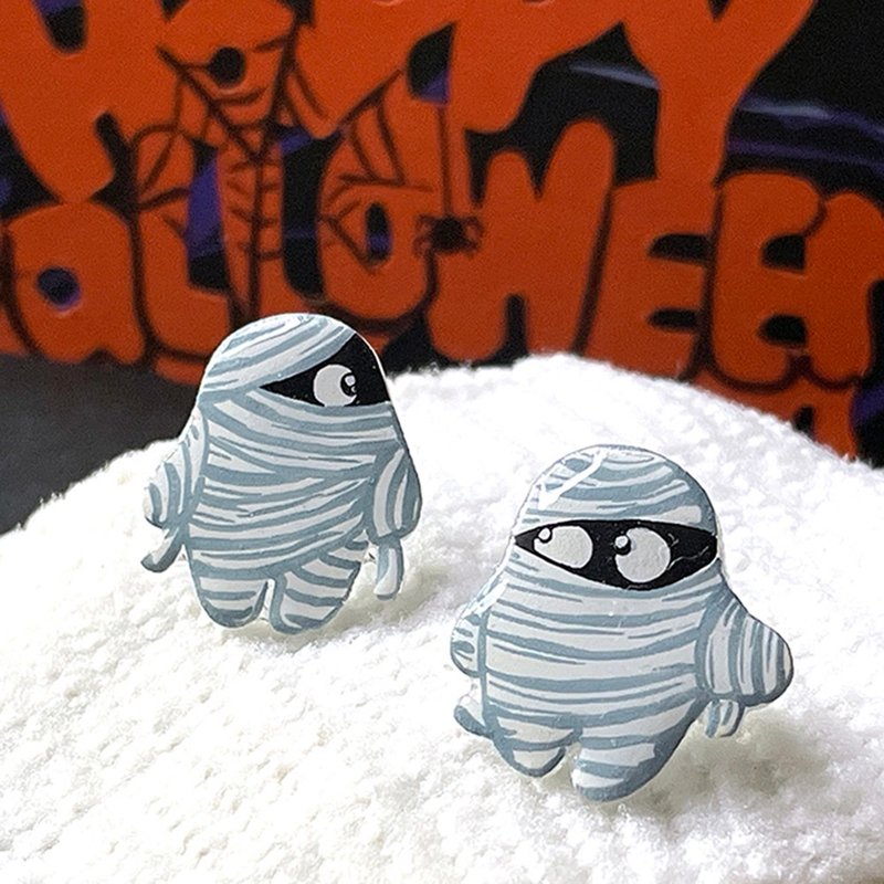 Mummy villain hand-painted earrings - ต่างหู - พลาสติก ขาว