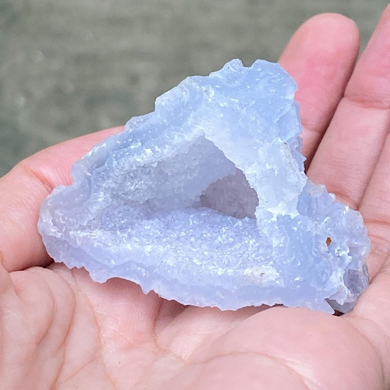 【Lost and find】藍紋瑪瑙 窩 原石 - 擺飾/家飾品 - 寶石 藍色