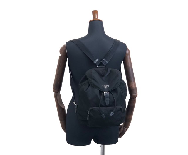 中古良品 PRADA ブラック リュック・バックパック 日本直送 名牌中古包 】PRADA プラダ バックパック ブラック