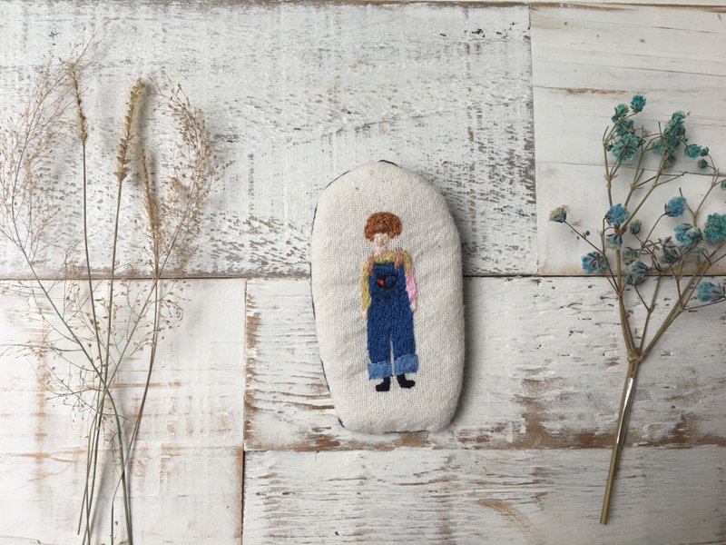 fingirl1000-NO.48 一股刺繡女子胸針-1000枚女子展 - 胸針 - 棉．麻 
