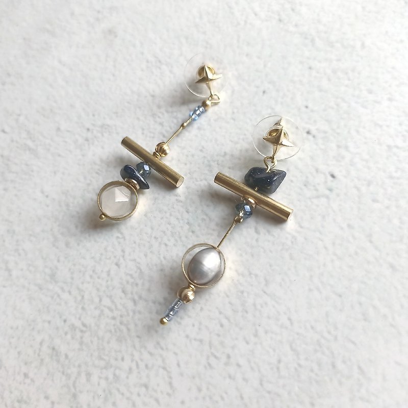 Southern Cross / earrings / Clip-On/ pearl / Xingsha Stone/ sterling silver - Earrings & Clip-ons - Copper & Brass Blue