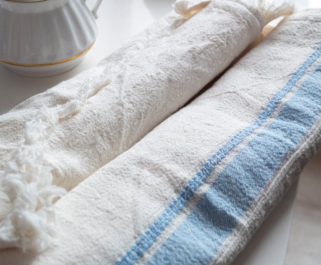 Hanging Loop Bath Towels