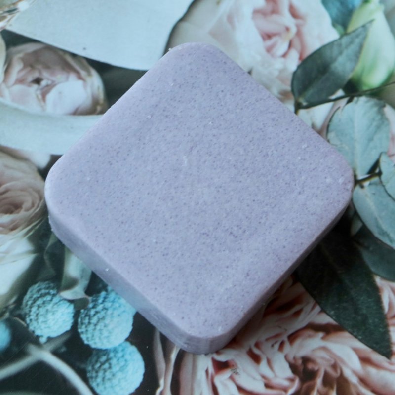 Chinese herbal comfrey sea salt conditioning handmade soap ムラサキ塩Stone alkali sensitive skin - Soap - Plants & Flowers 