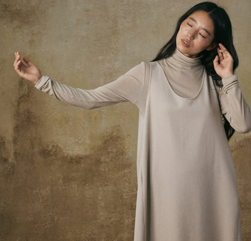 【羊毛無袖】新中式復古 廓形拼接連衣裙 - 連身裙 - 羊毛 多色