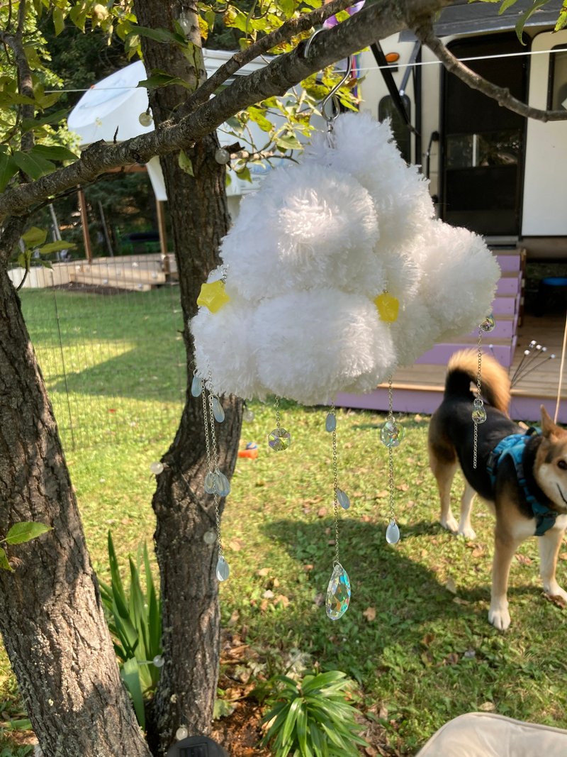 手工摘採 毛絨絨雲朵 Sun Catcher – 手作溫暖小裝飾 - 擺飾/家飾品 - 其他人造纖維 多色