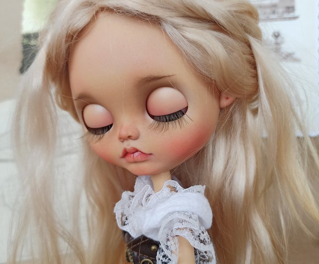 Custom Blythe doll steampunk style outfit - Shop Cheeky dolls Stuffed Dolls  & Figurines - Pinkoi