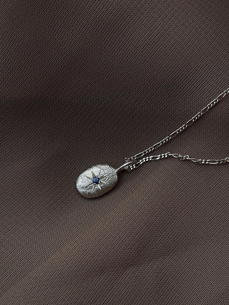 Oval-藍寶石 原創設計金工項鍊天然寶石純銀鍍金 - 項鍊 - 純銀 銀色
