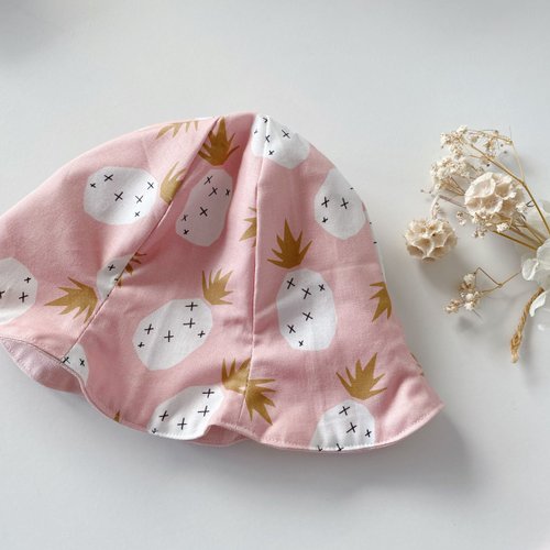 Lianne baby 梨安手工嬰兒禮物 彌月禮 新生兒見面禮 周歲禮 粉紅金旺鳳梨 手工雙層寶寶漁夫帽 嬰兒帽 防曬帽